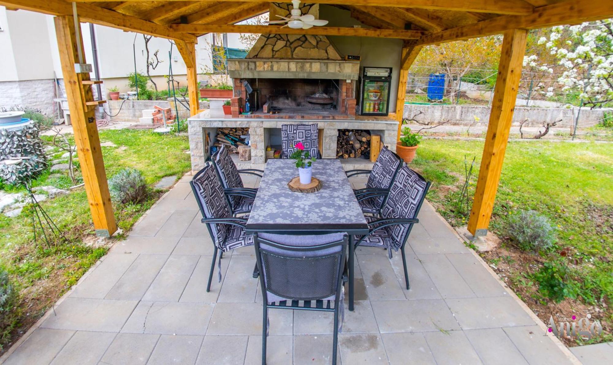 Bega Apartman Mostar Buitenkant foto